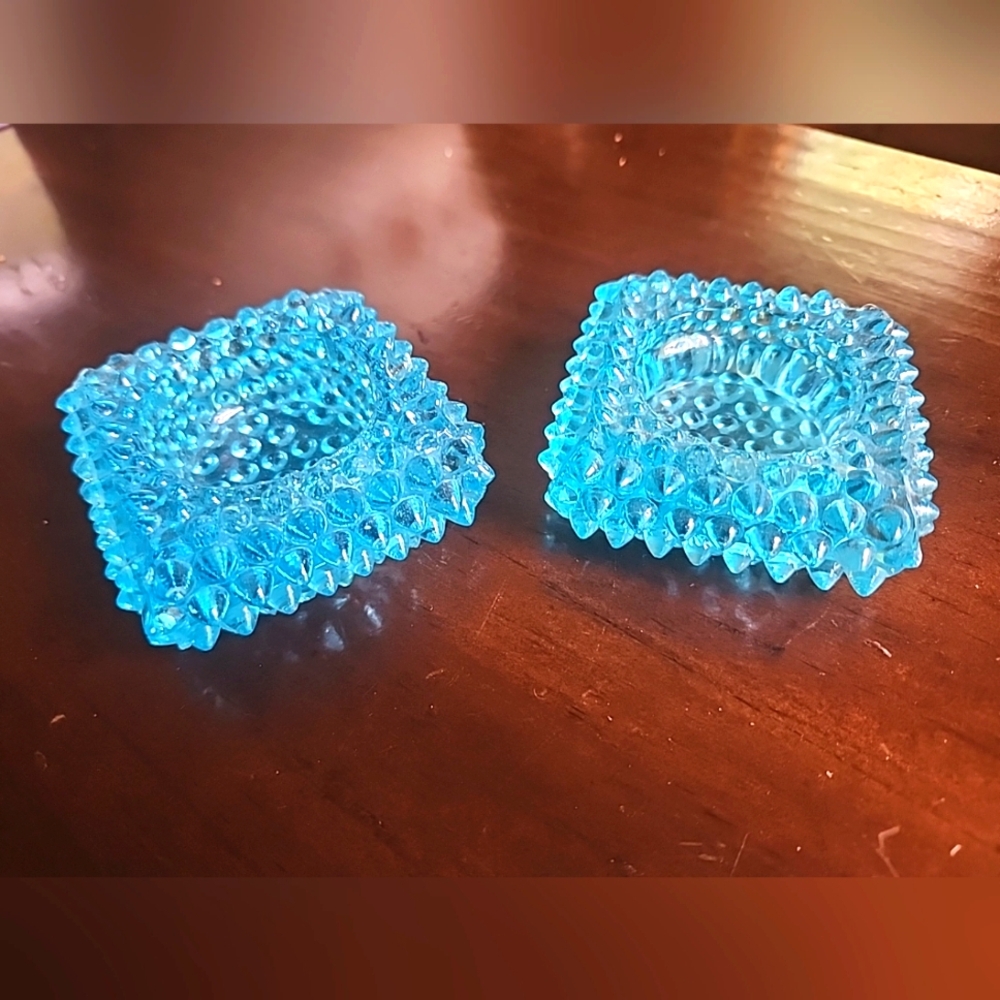 Vtg Fenton Hobnail Open Salt Cellar or Ashtray in Colonial Blue 3" x 3"x 1.5"